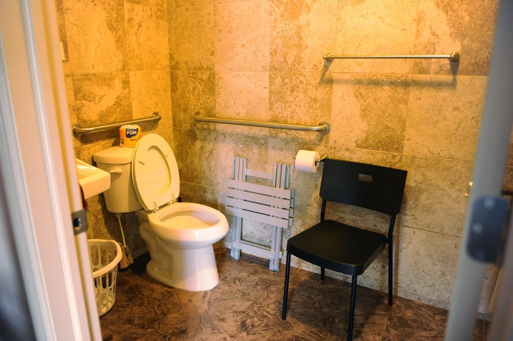 Camelot Inn At Honeyville 部屋 写真